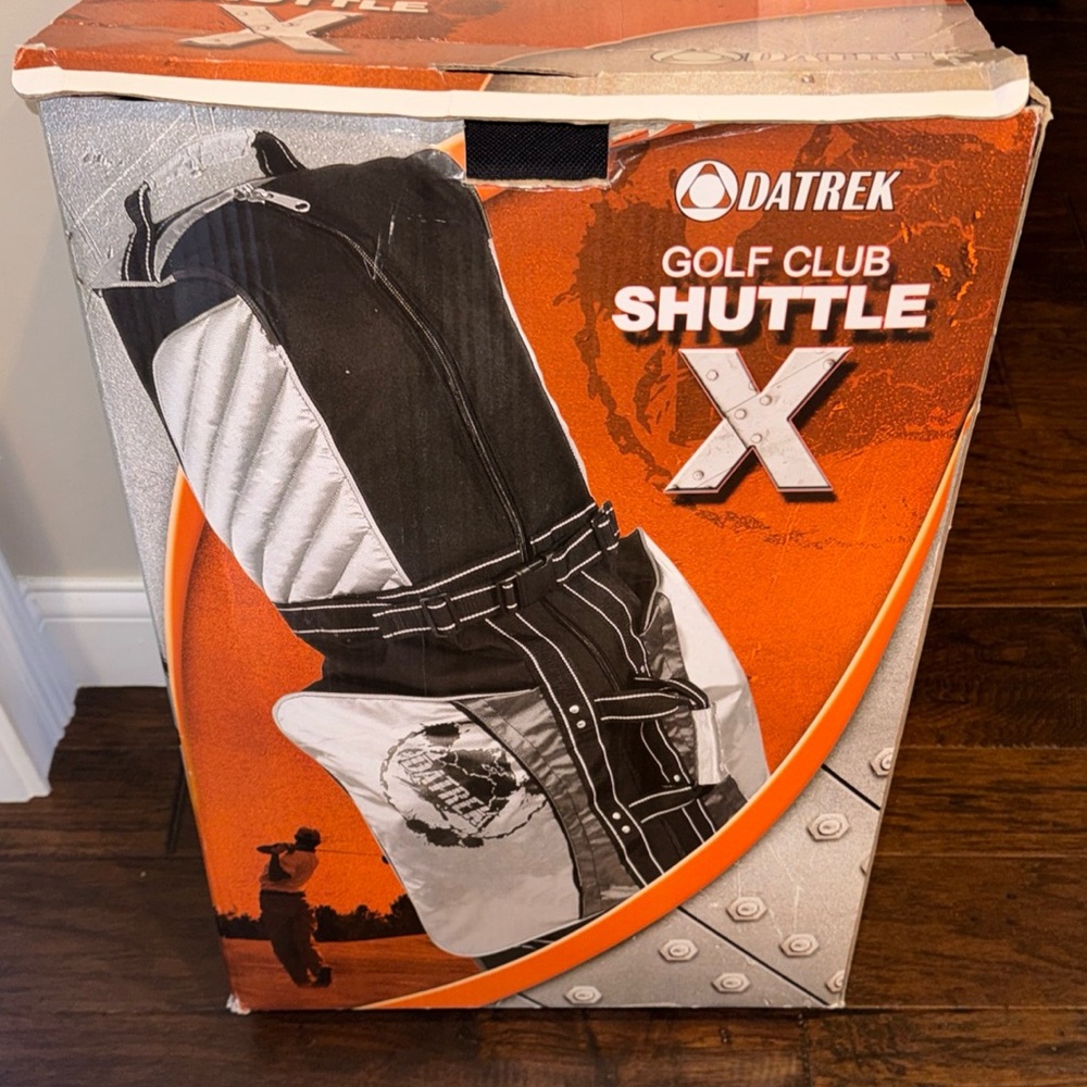 Golf Club Travel Bag - New In Box! Soft sided, foldable, with wheels